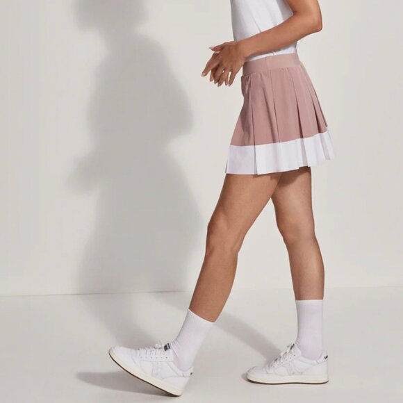 Varley Chase Mid-Rise Skort 14.5" Tennis Skirt - Picture 4 of 15